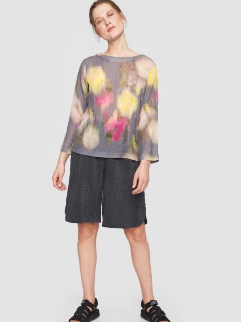 Bitte Kai Rand Gray Floral Crinkle Blouse | Scandinavian Designer | Artsy Tunic